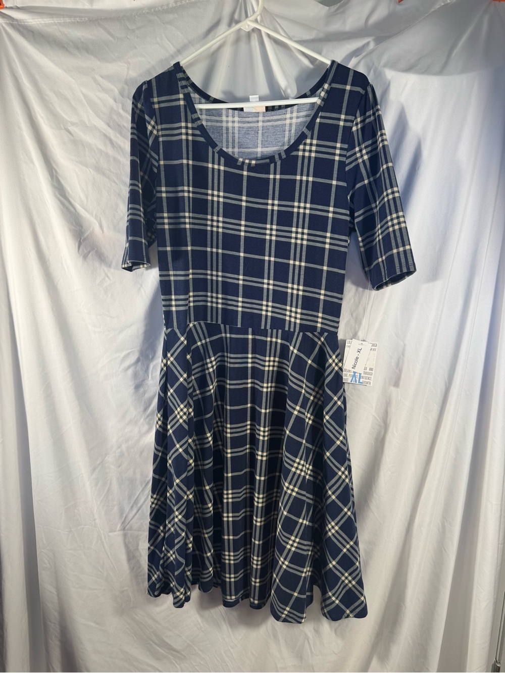 LuLaRoe Nicole Plaid Fit & Flare Dress NWT XL Navy Blue Skater 3/4 Sleeve Fall